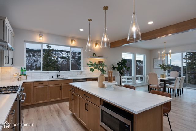 13851 Canyon Road, Anchorage, AK 99516