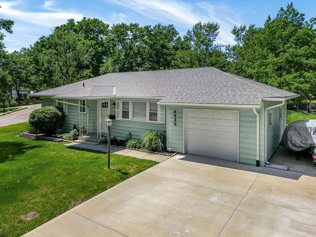 6930 Benson Street, Merriam, KS 66204