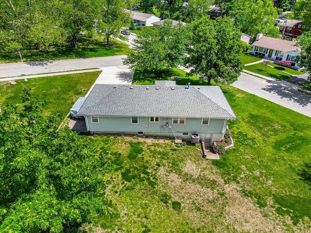 6930 Benson Street, Merriam, KS 66204