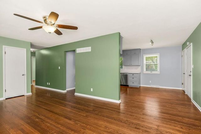 6930 Benson Street, Merriam, KS 66204