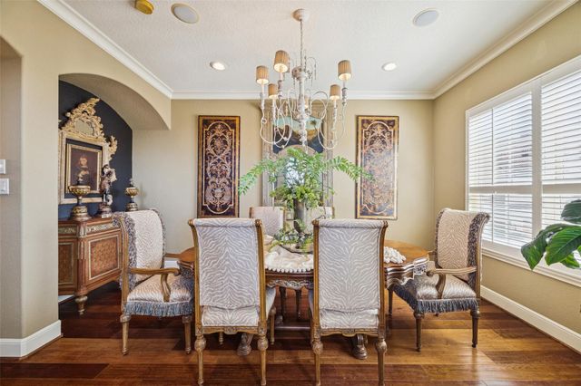 36 Elderwood Drive, Houston, TX 77058