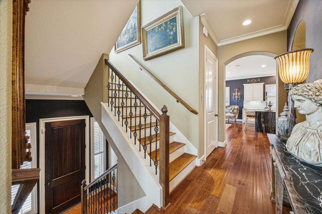 36 Elderwood Drive, Houston, TX 77058