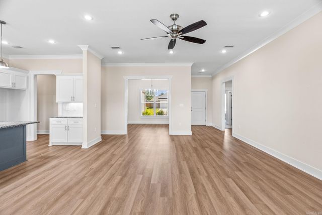 2333 Pleasant Cove, Conway, AR 72034