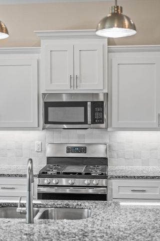 2333 Pleasant Cove, Conway, AR 72034