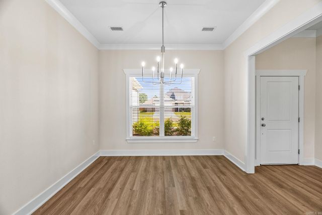 2333 Pleasant Cove, Conway, AR 72034