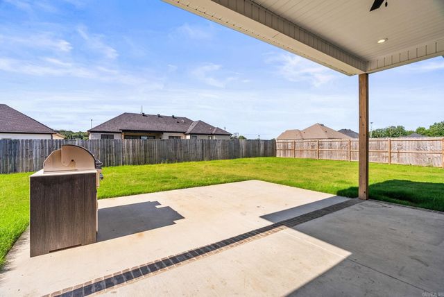 2333 Pleasant Cove, Conway, AR 72034