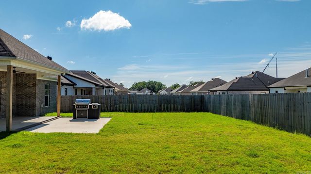 2333 Pleasant Cove, Conway, AR 72034