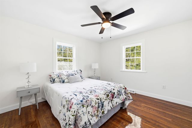 99 Pond Street, Salem, NH 03079