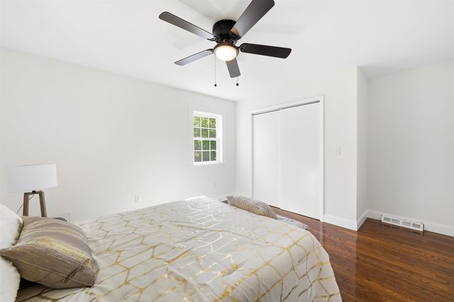 99 Pond Street, Salem, NH 03079