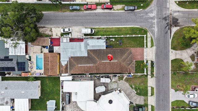 6922 N HALE AVENUE, Tampa, FL 33614