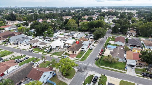 6922 N HALE AVENUE, Tampa, FL 33614