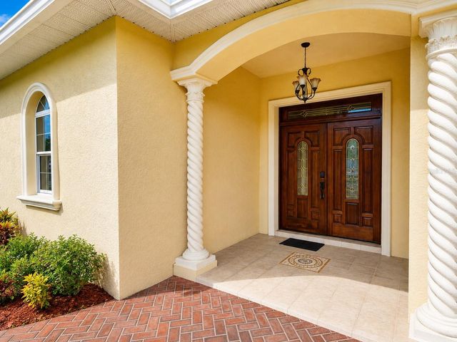 6922 N HALE AVENUE, Tampa, FL 33614