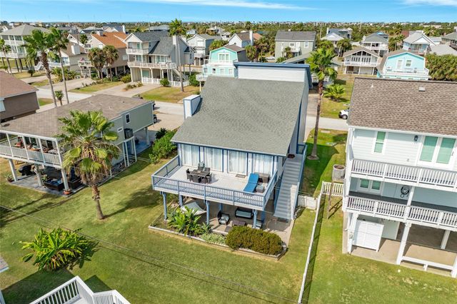 13819 San Domingo Drive, Galveston, TX 77554