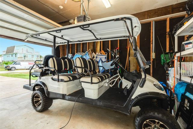 13819 San Domingo Drive, Galveston, TX 77554