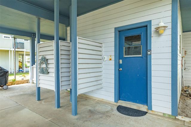 13819 San Domingo Drive, Galveston, TX 77554