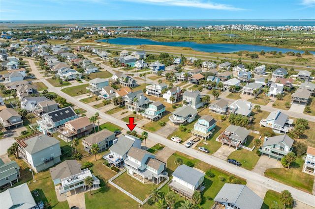 13819 San Domingo Drive, Galveston, TX 77554