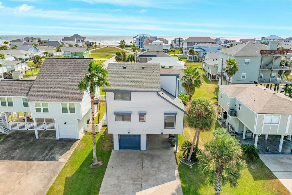 13819 San Domingo Drive, Galveston, TX 77554