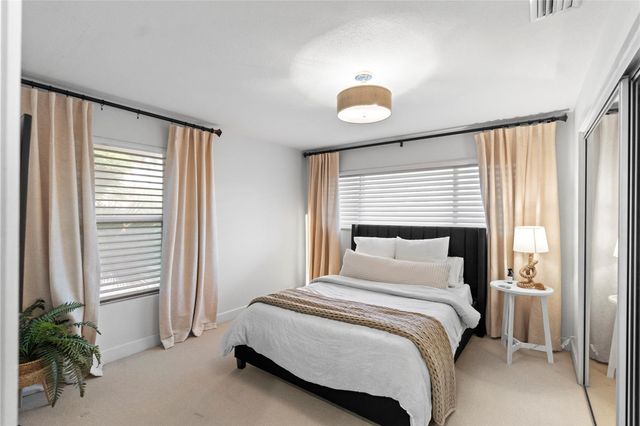 2430 NE 49th Street, Lighthouse Point, FL 33064