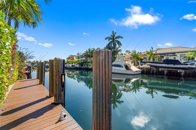 2430 NE 49th Street, Lighthouse Point, FL 33064