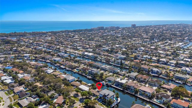 2430 NE 49th Street, Lighthouse Point, FL 33064