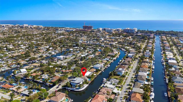 2430 NE 49th Street, Lighthouse Point, FL 33064