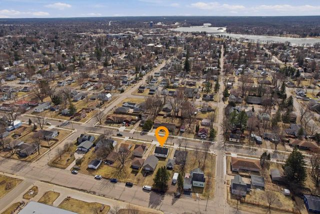 616 WALKER STREET, Stevens Point, WI 54481