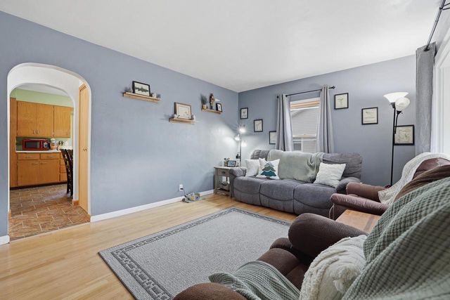 616 WALKER STREET, Stevens Point, WI 54481