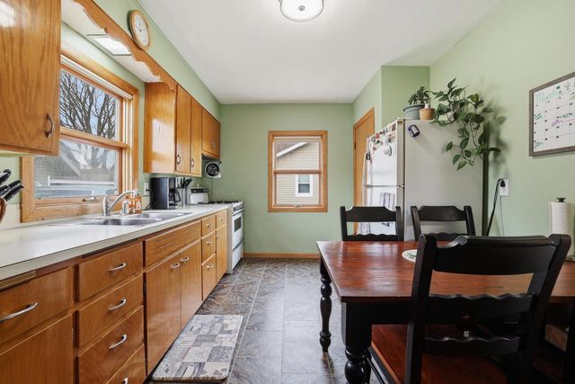 616 WALKER STREET, Stevens Point, WI 54481