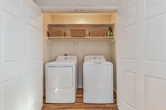 414 Thunder Road, Surfside Beach, TX 77541