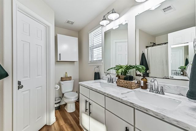 414 Thunder Road, Surfside Beach, TX 77541