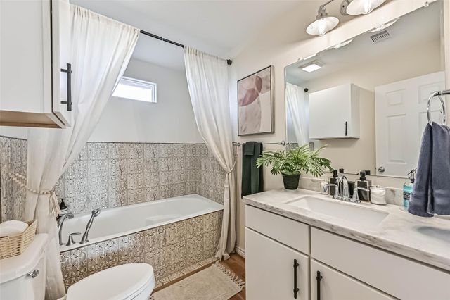 414 Thunder Road, Surfside Beach, TX 77541