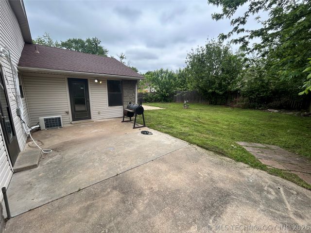 9058 E 94th Street, Tulsa, OK 74133