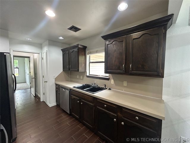 9058 E 94th Street, Tulsa, OK 74133