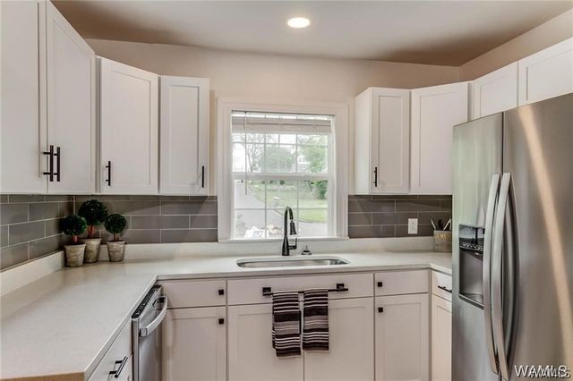 1900 22nd, Northport, AL 35476