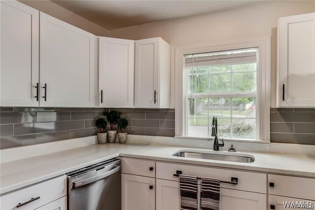 1900 22nd, Northport, AL 35476