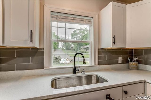 1900 22nd, Northport, AL 35476