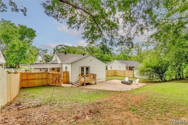 1900 22nd, Northport, AL 35476