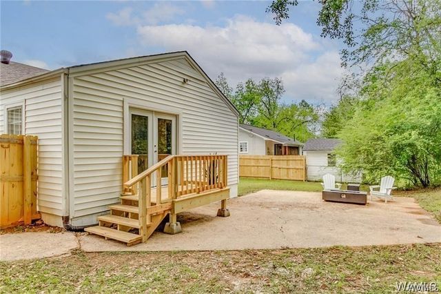 1900 22nd, Northport, AL 35476