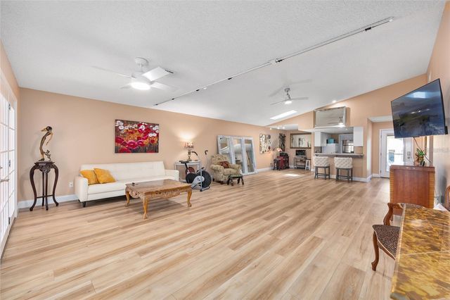 5032 SE 107TH PLACE, Belleview, FL 34420