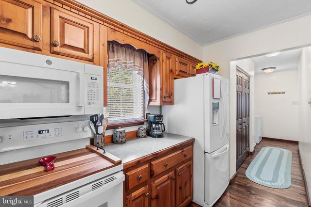 1417 NEW CHESTER RD, New Oxford, PA 17350