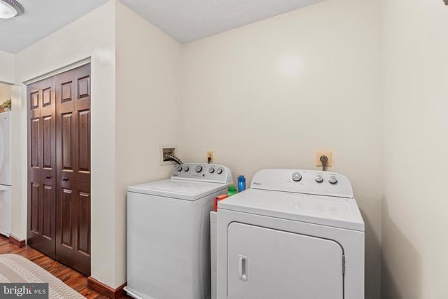 1417 NEW CHESTER RD, New Oxford, PA 17350