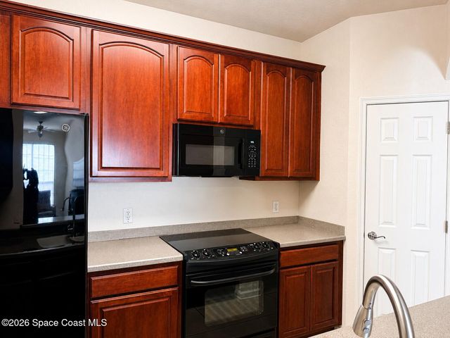 3848 Lexmark Lane 405, Rockledge, FL 32955