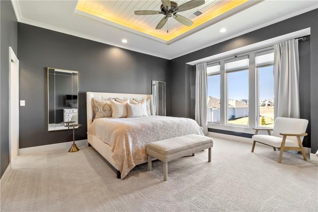 2456 W 176th Street, Overland Park, KS 66085