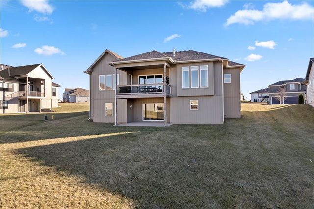 2456 W 176th Street, Overland Park, KS 66085