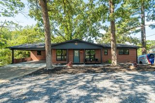 952 Twin Points Road, Hot Springs, AR 71913