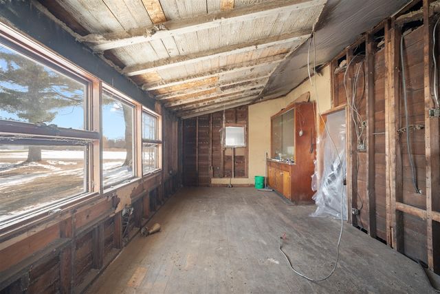 65838 48th Avenue, Hartford, MI 49057