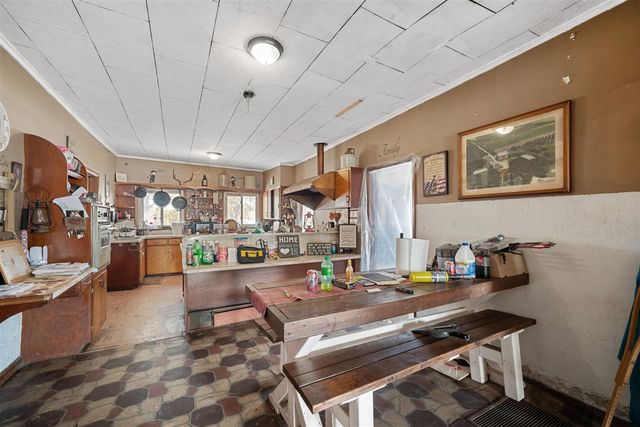 65838 48th Avenue, Hartford, MI 49057