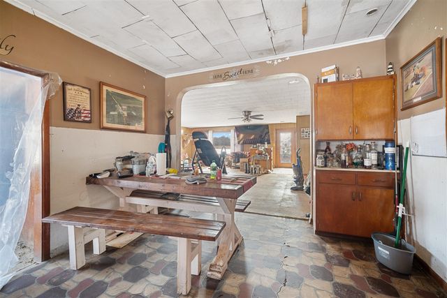 65838 48th Avenue, Hartford, MI 49057