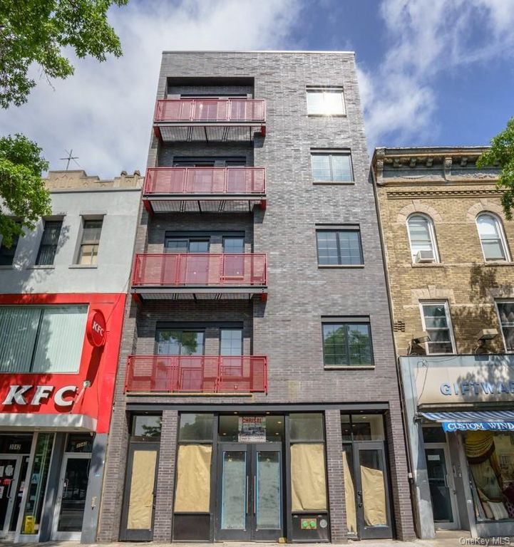 3038 Steinway Street, Astoria, NY 11103 — exterior