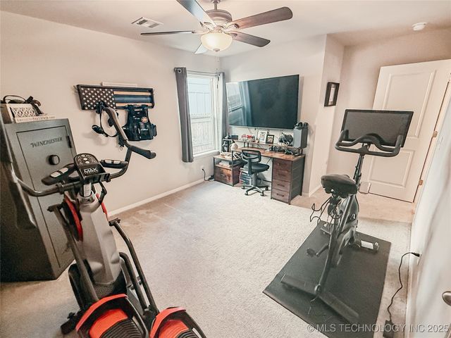 8601 N 76th Place E, Owasso, OK 74055